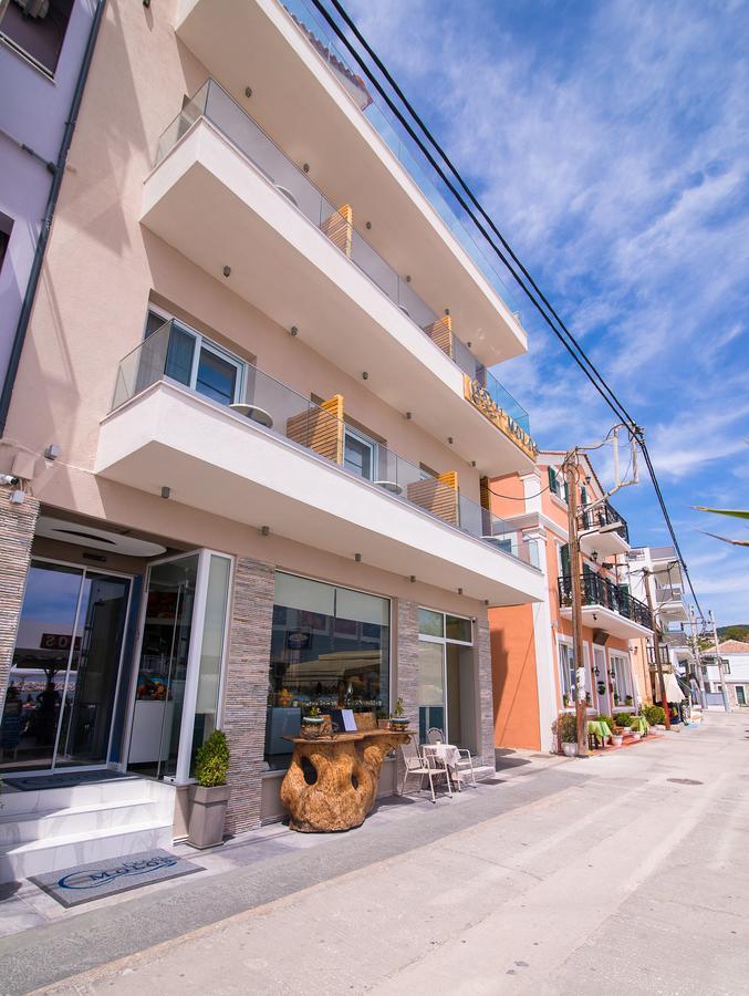 Molos Hotel リメナリア エクステリア 写真